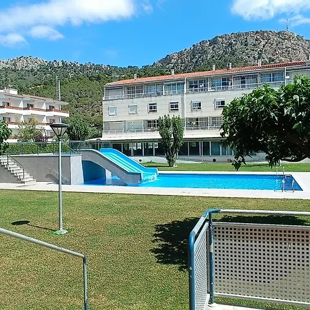 Blaupark Vacacional Con Piscina Y Terraza En